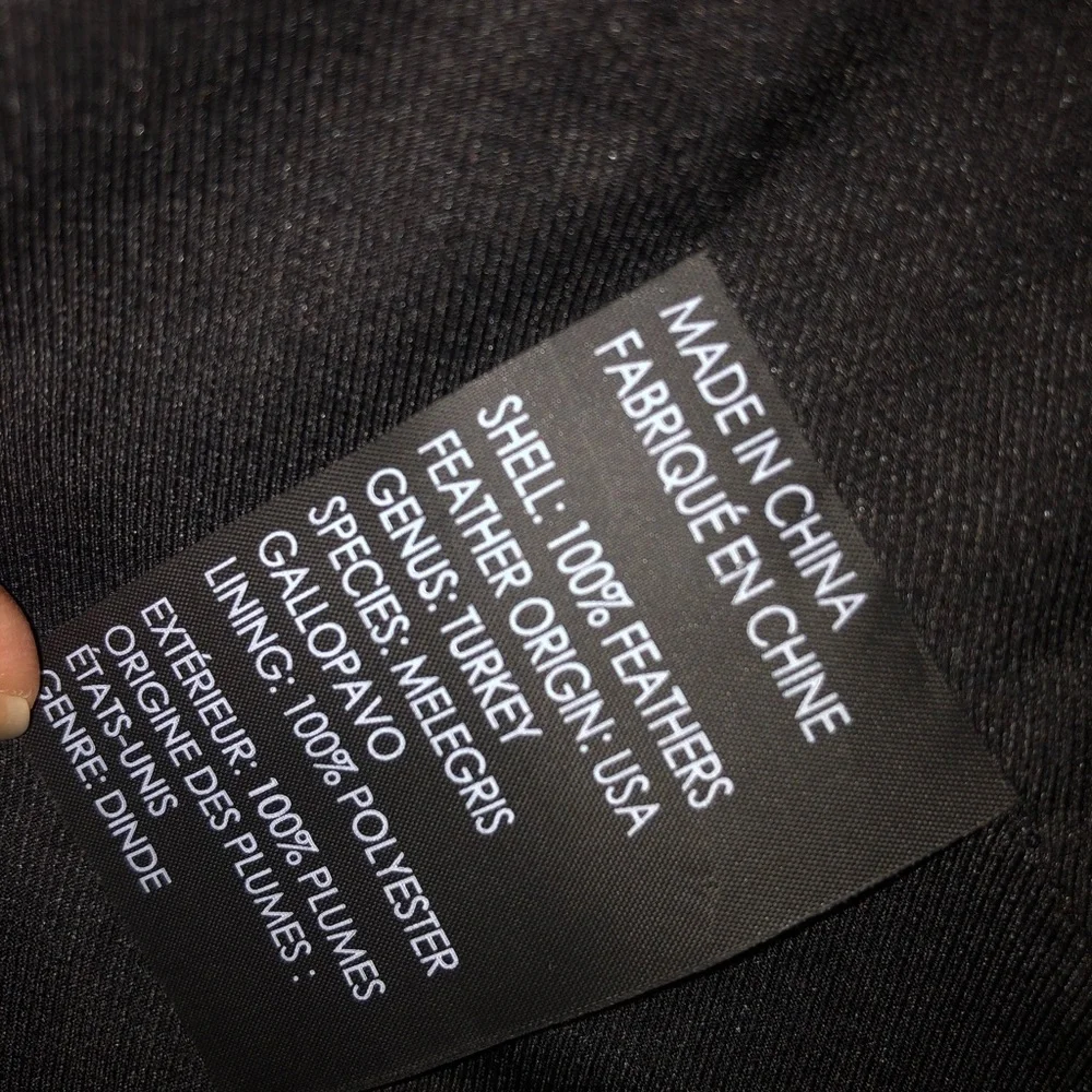 Club Monaco Feather Vest - Picture 6 of 6